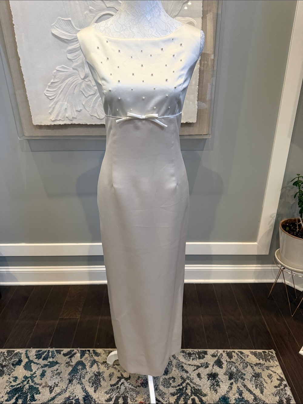 Vintage Oleg Cassini Pearl Beaded Column Gown Ivory Satin Maxi Dress Size 8